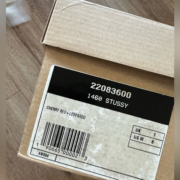 SUPER rare doc marten stussy red pebble leather and fur boots - Picture 5 of 5